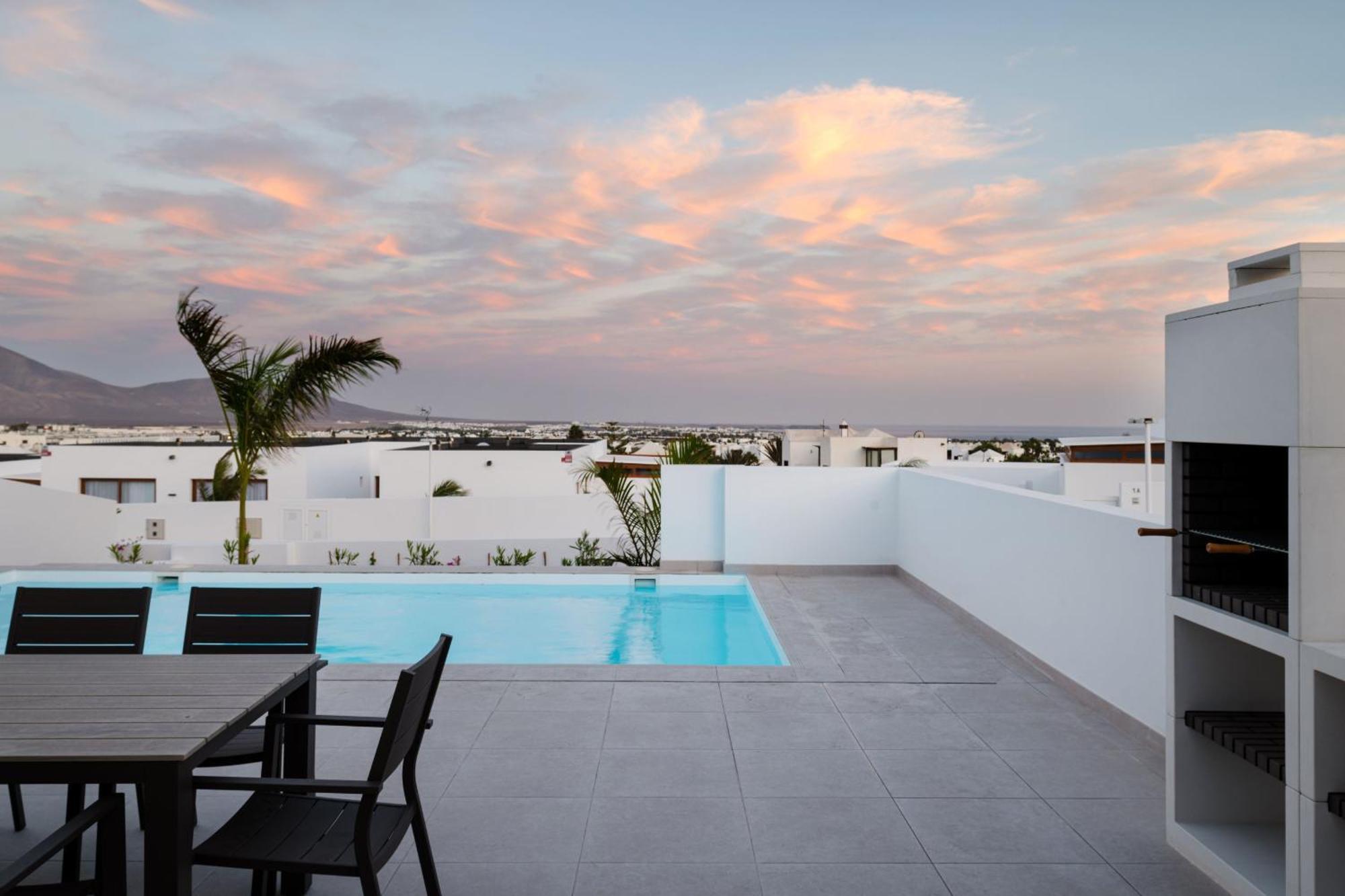 Deva - Vipvipvillas Villa *