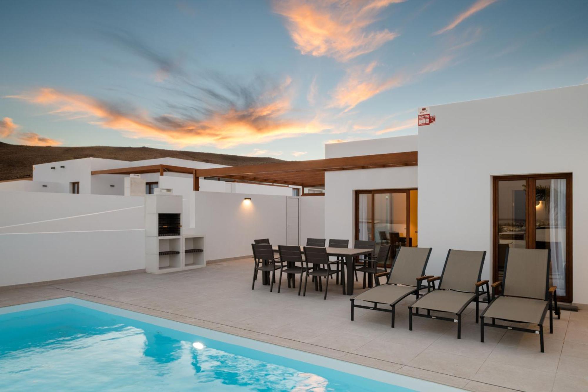 Deva - Vipvipvillas Villa Playa Blanca (Lanzarote)