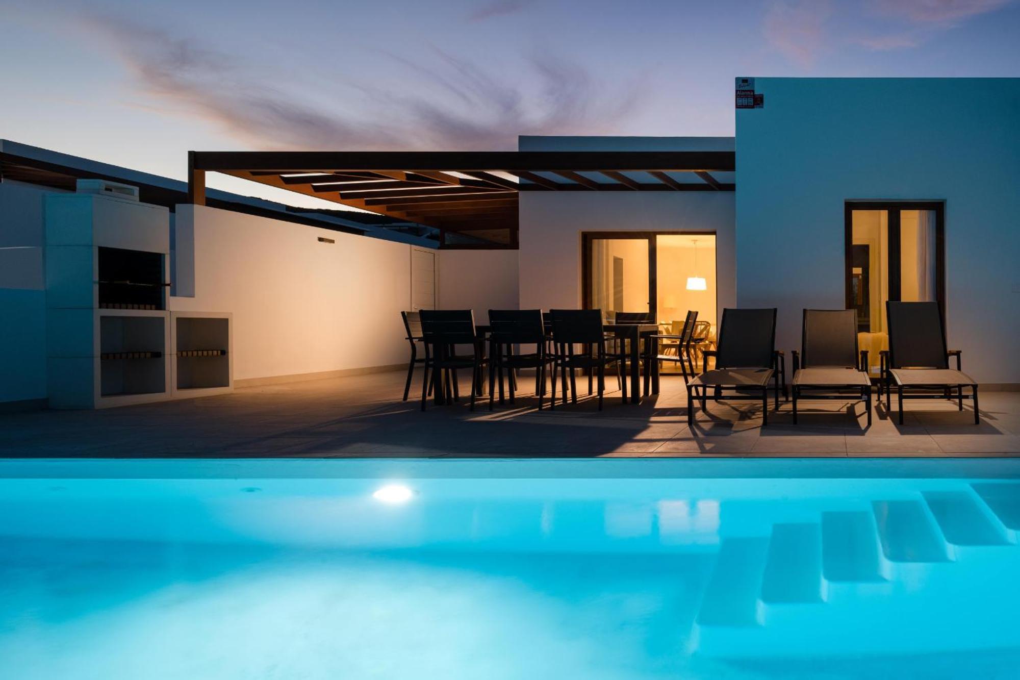 Deva - Vipvipvillas * Playa Blanca (Lanzarote)